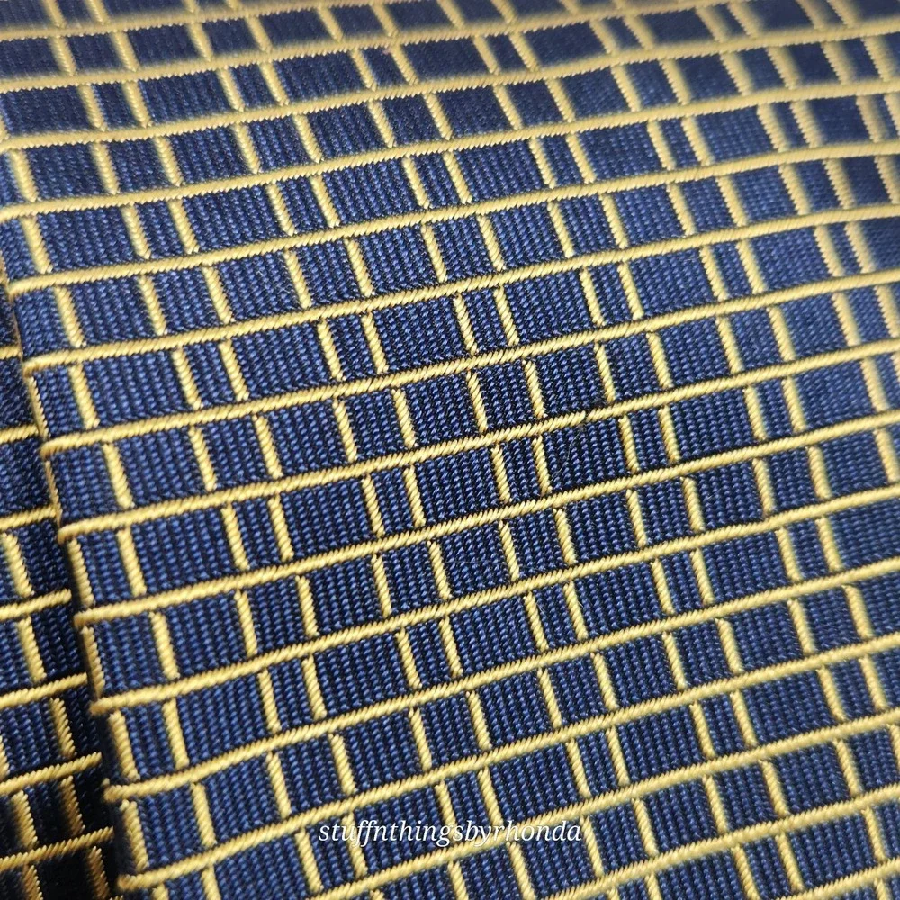 Lauren Ralph Lauren 100%‎ Silk Textured Men's NeckTie Navy With Yellow X-long